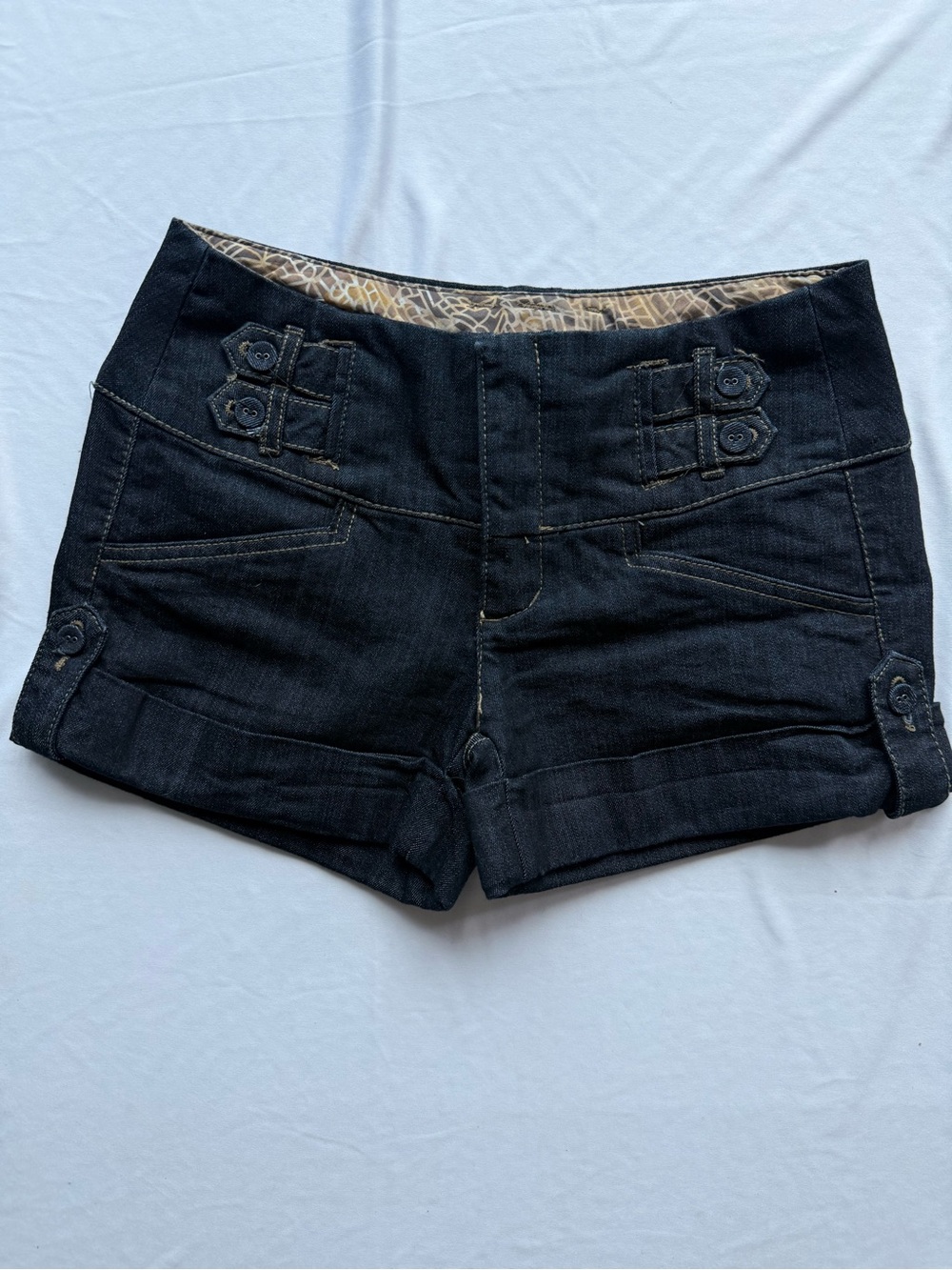 2000s “boom boom jeans” embellished shorts